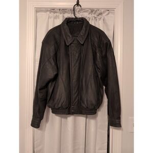 Vintage Mirage Men's Black Leather‎ Bomber Jacket Size Medium